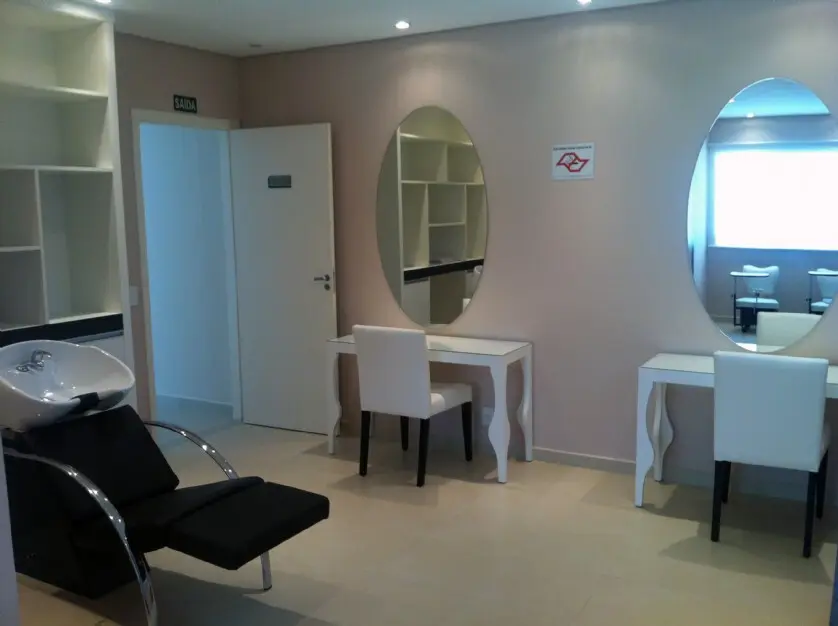 Beauty care - First Class Mbigucci Premium