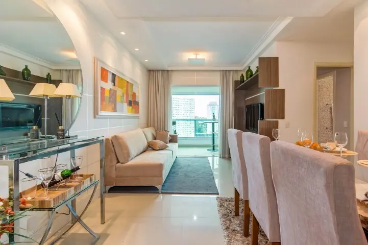 Living - First Class Mbigucci Vip