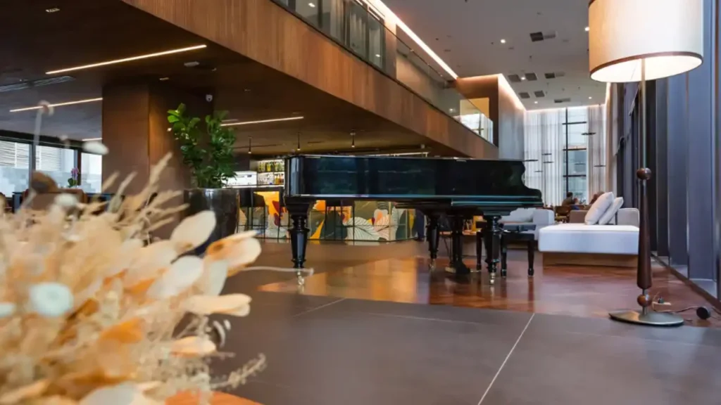 Hall Qoya Hotel São Paulo Paraíso — 1 quartos 21-22m², GIP Invest