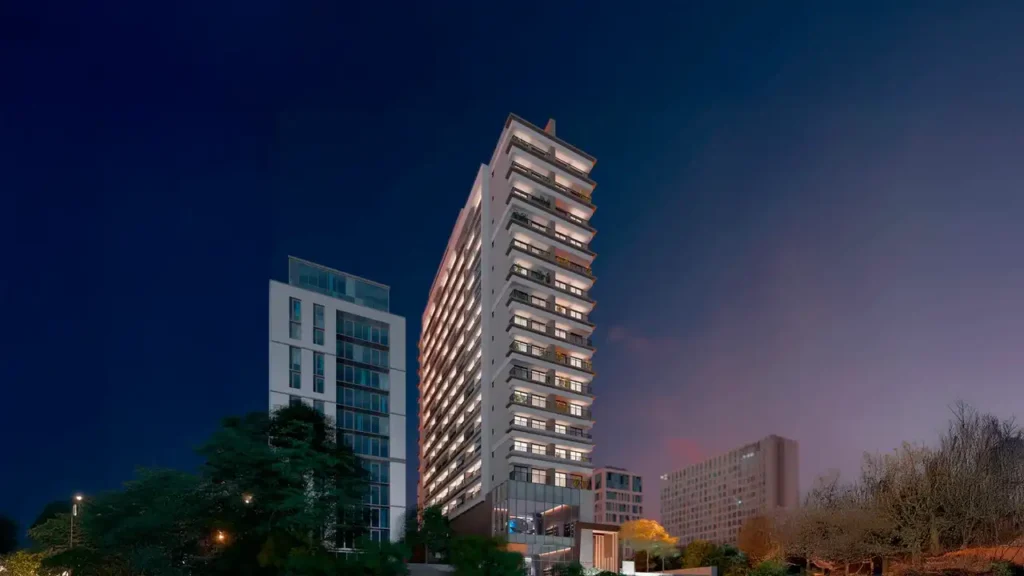 Fachada Stay Moema by Helbor - Residencial — apartamento 1 quartos, Em construção em Moema