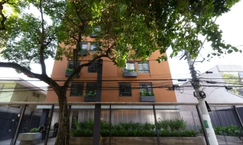 Corina — 3 quartos em Vila Olímpia